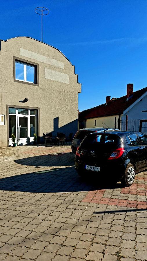 Apartament Apartman Mladenovic Zaječar Zewnętrze zdjęcie